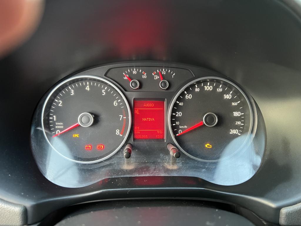 VOLKSWAGEN Saveiro - Foto