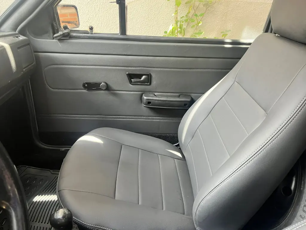 VOLKSWAGEN Saveiro - Foto