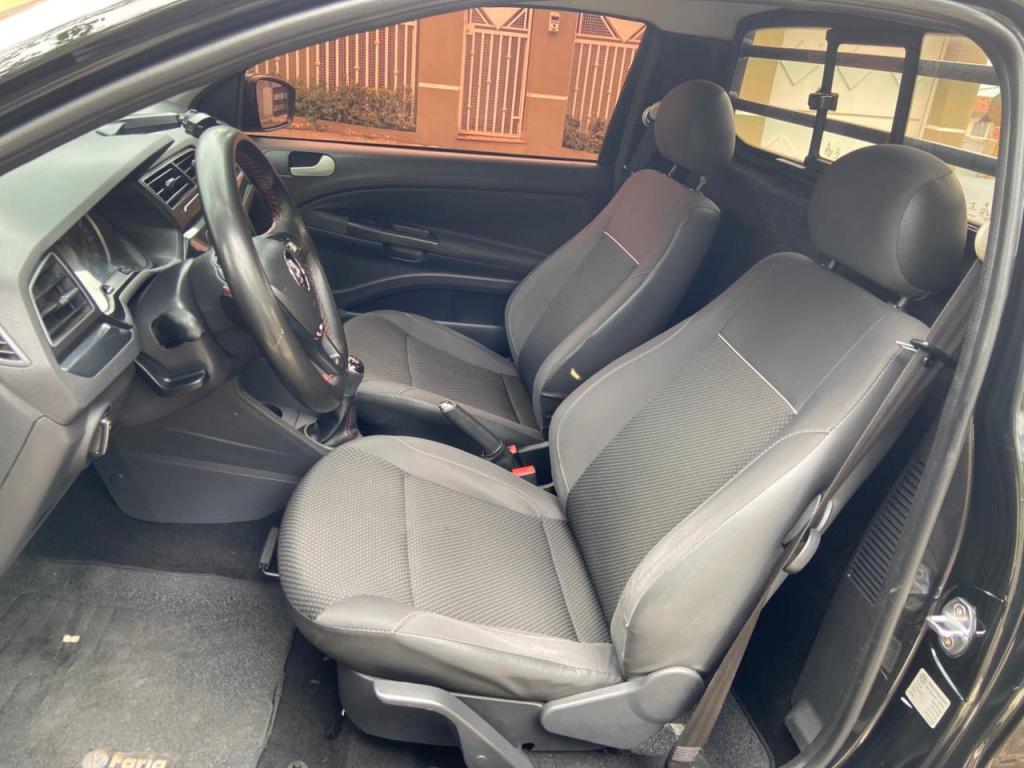 VOLKSWAGEN Saveiro - Foto