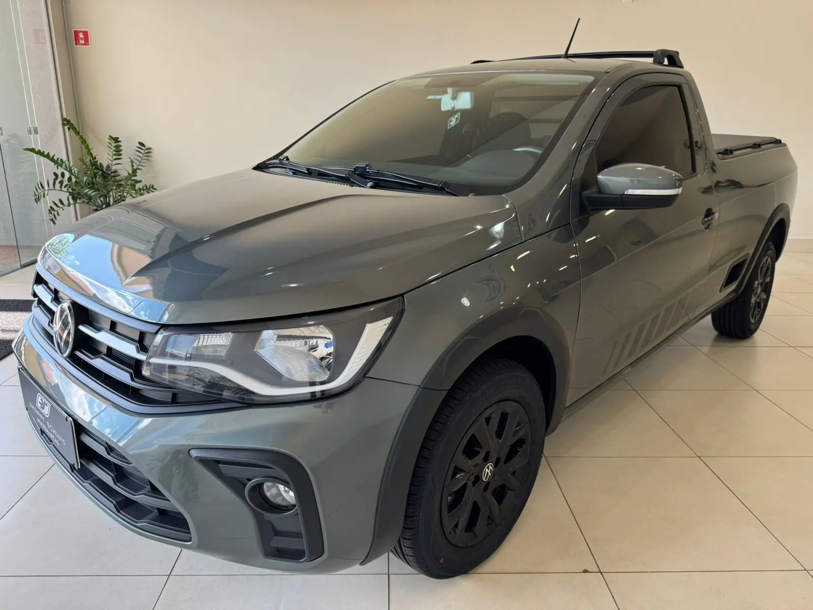 VOLKSWAGEN Saveiro - Foto