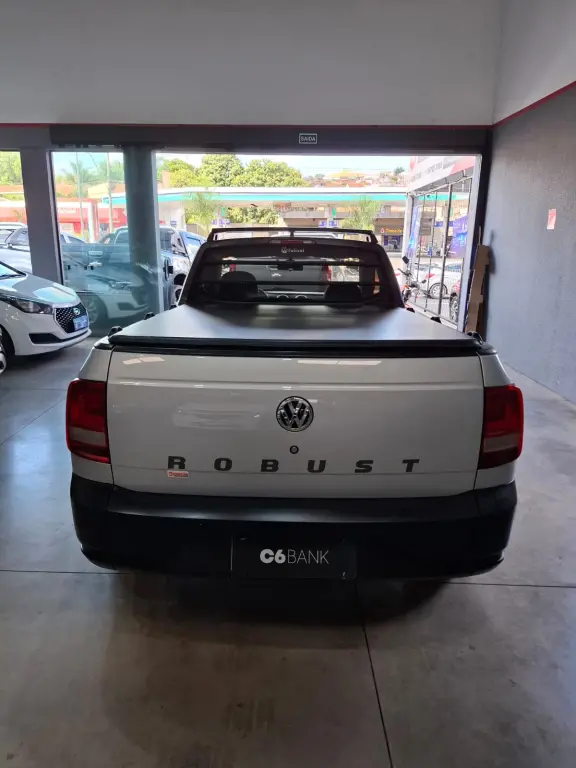 VOLKSWAGEN Saveiro - Foto