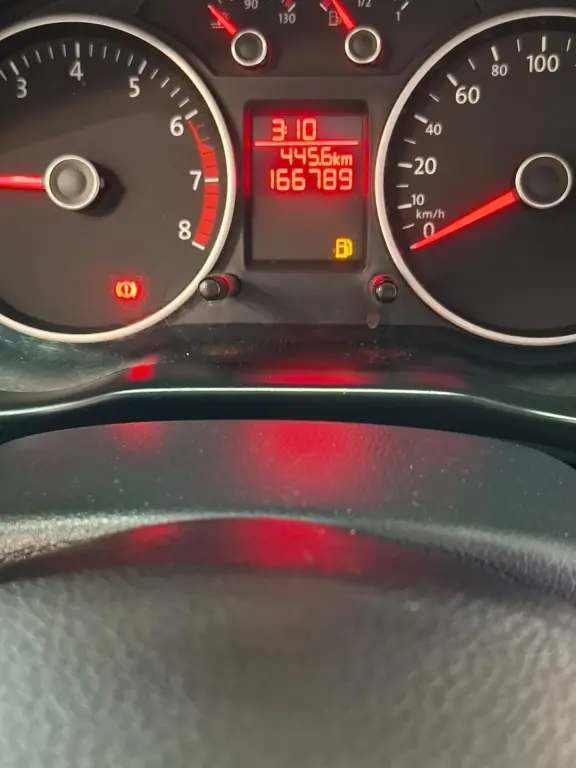 VOLKSWAGEN Saveiro - Foto