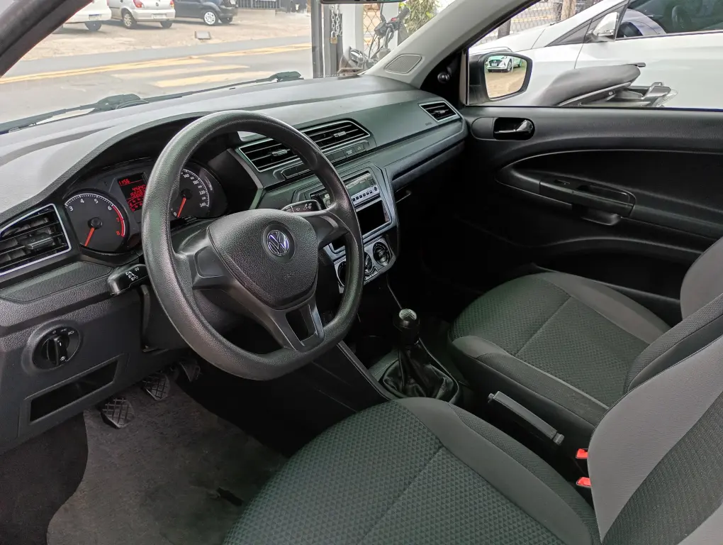 VOLKSWAGEN Saveiro - Foto