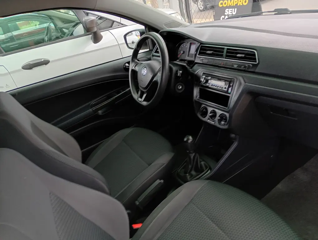 VOLKSWAGEN Saveiro - Foto