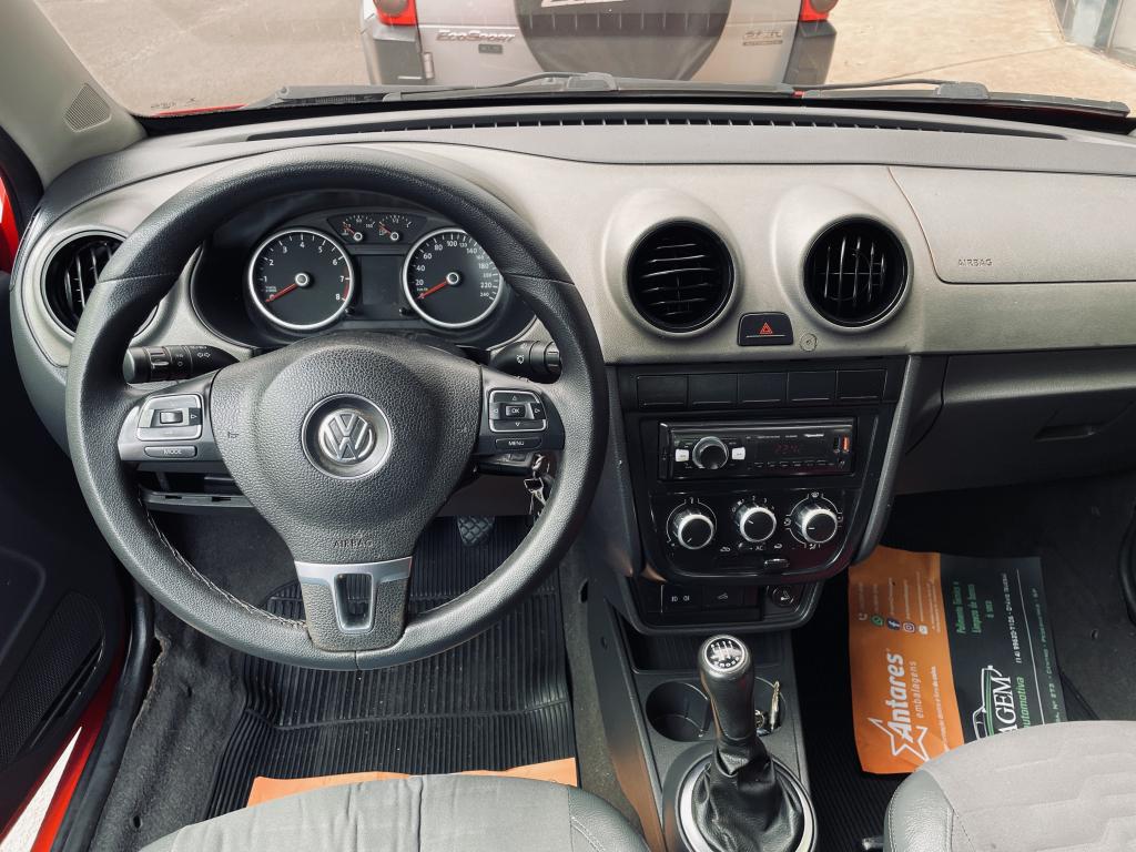 VOLKSWAGEN Saveiro - Foto