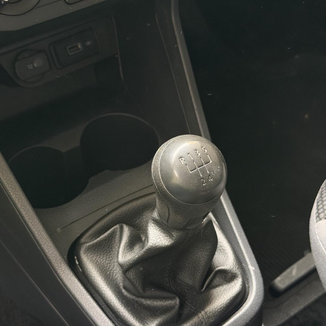 VOLKSWAGEN Saveiro - Foto