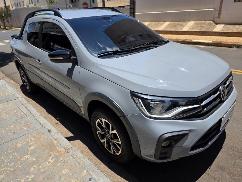 VOLKSWAGEN Saveiro - Foto