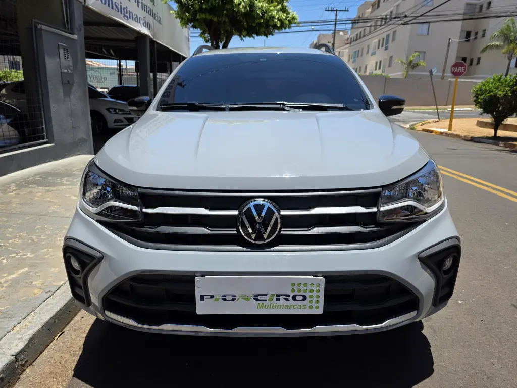 VOLKSWAGEN Saveiro - Foto
