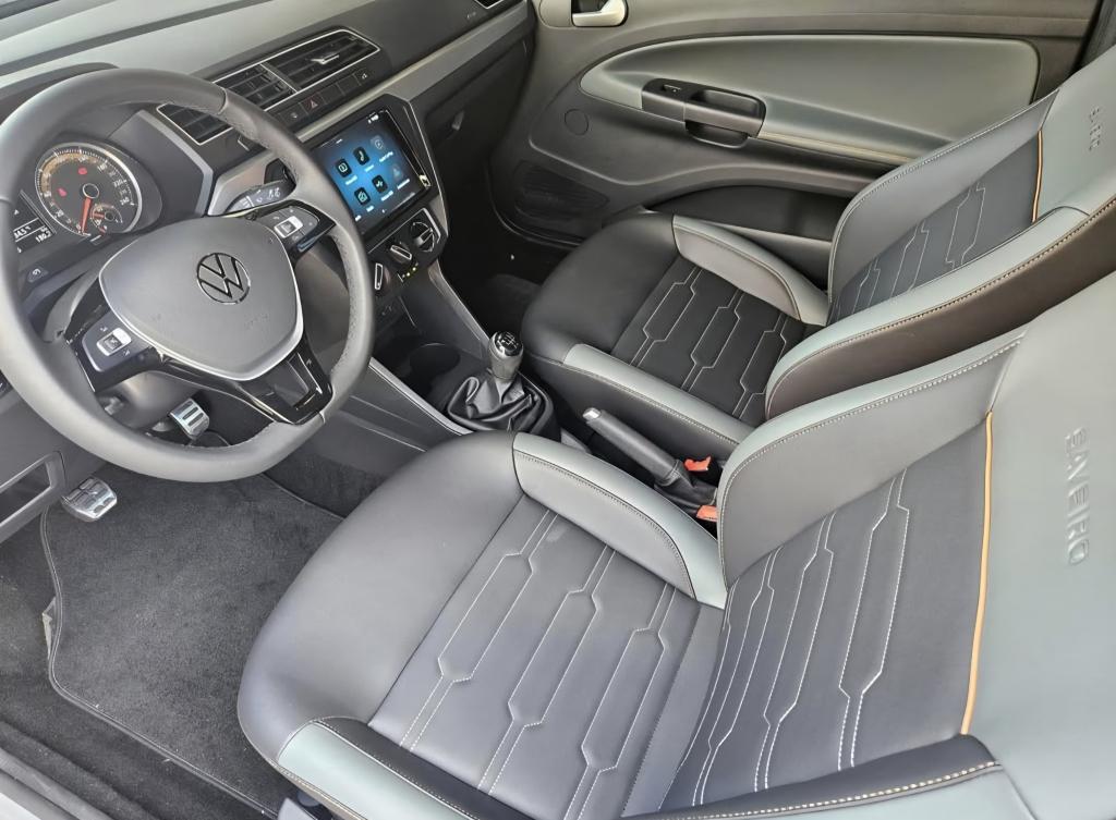 VOLKSWAGEN Saveiro - Foto