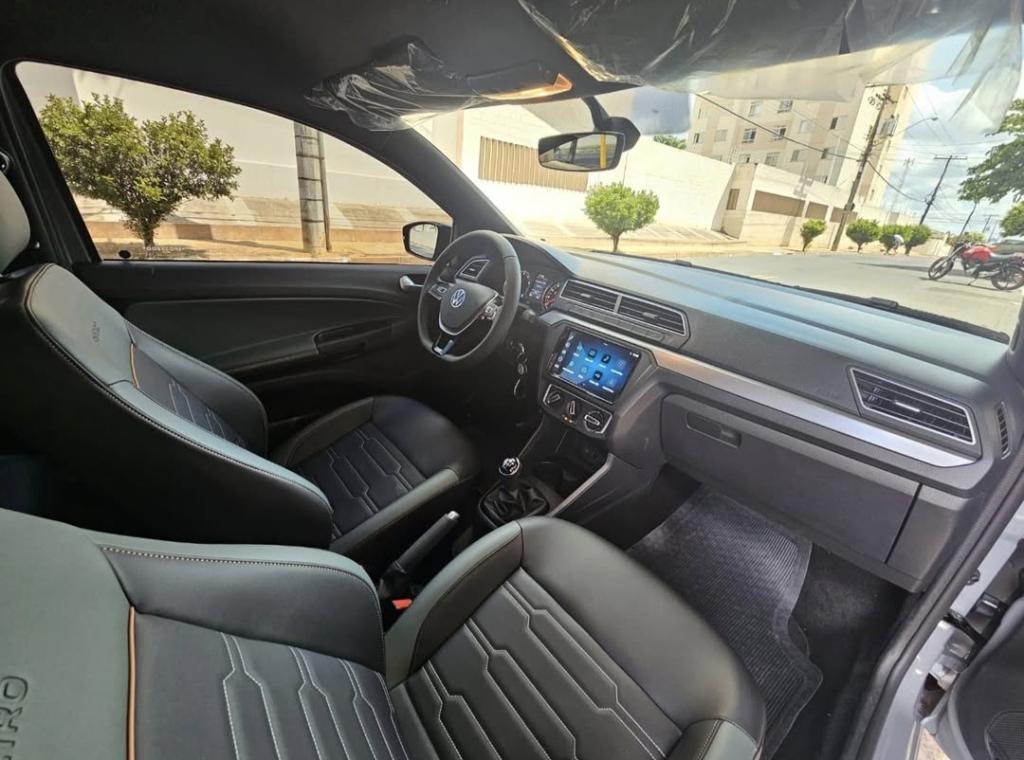 VOLKSWAGEN Saveiro - Foto