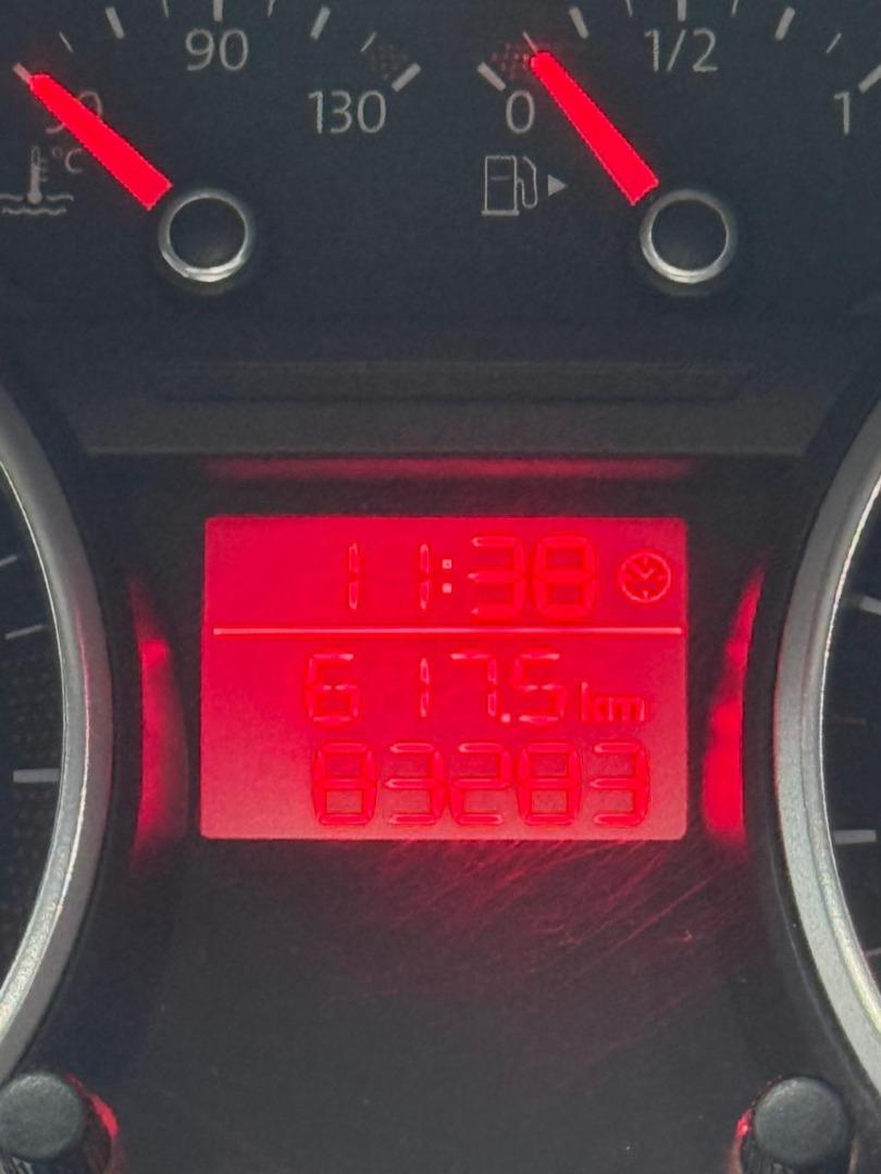 VOLKSWAGEN Saveiro - Foto