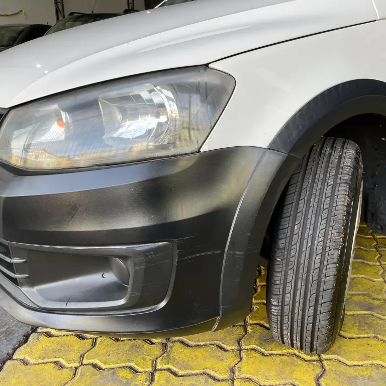 VOLKSWAGEN Saveiro - Foto