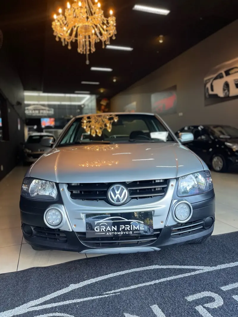 VOLKSWAGEN Saveiro - Foto