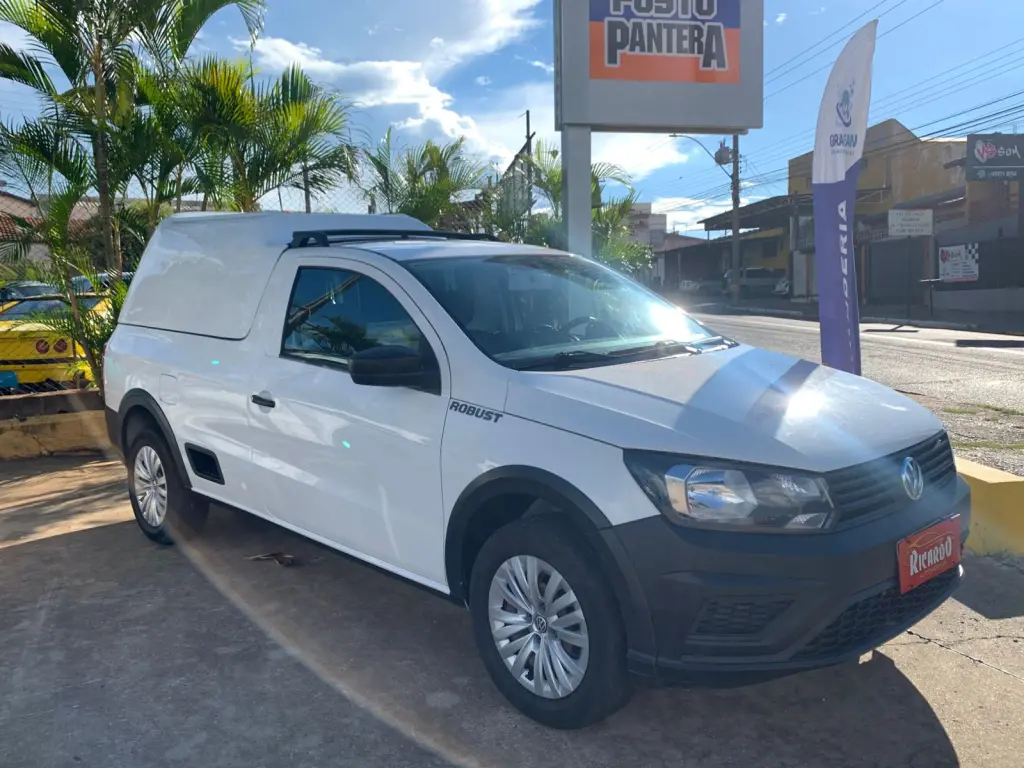 VOLKSWAGEN Saveiro - Foto