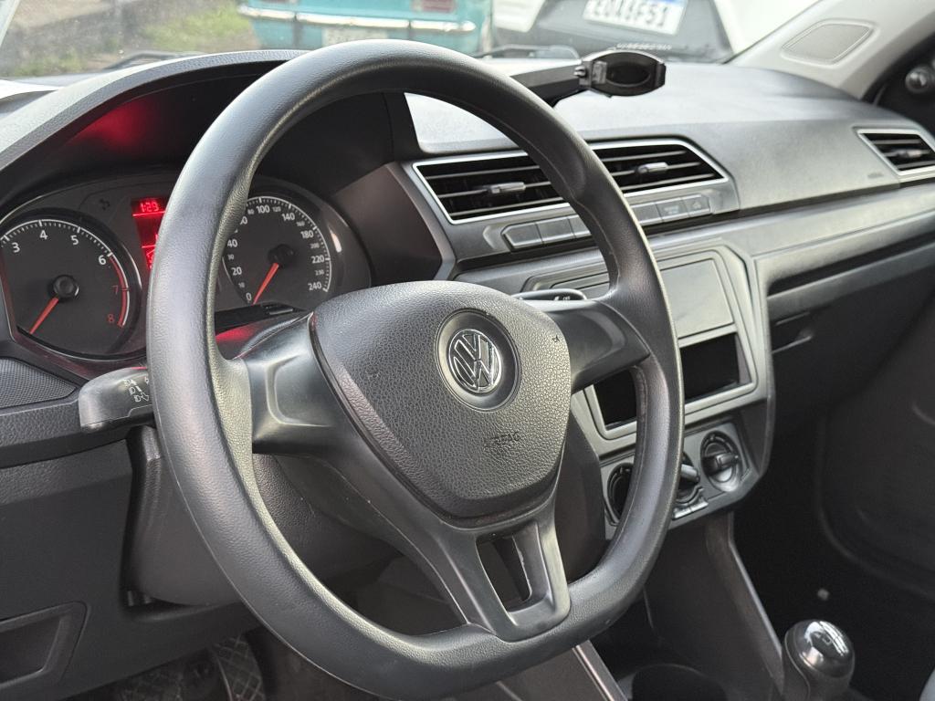 VOLKSWAGEN Saveiro - Foto
