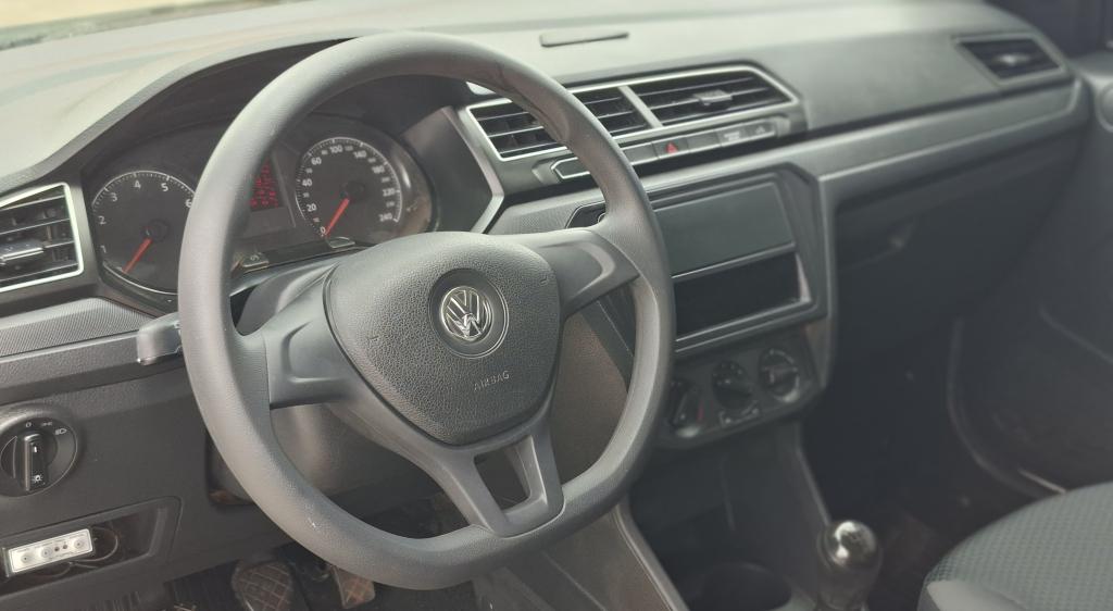 VOLKSWAGEN Saveiro - Foto