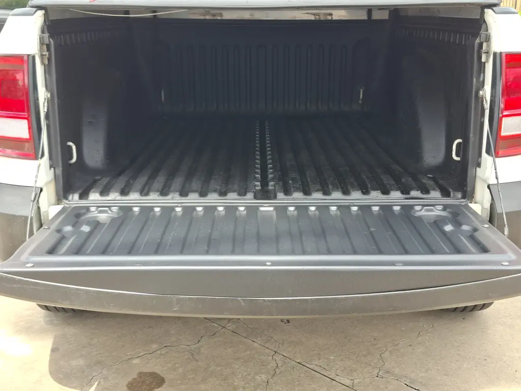 VOLKSWAGEN Saveiro - Foto