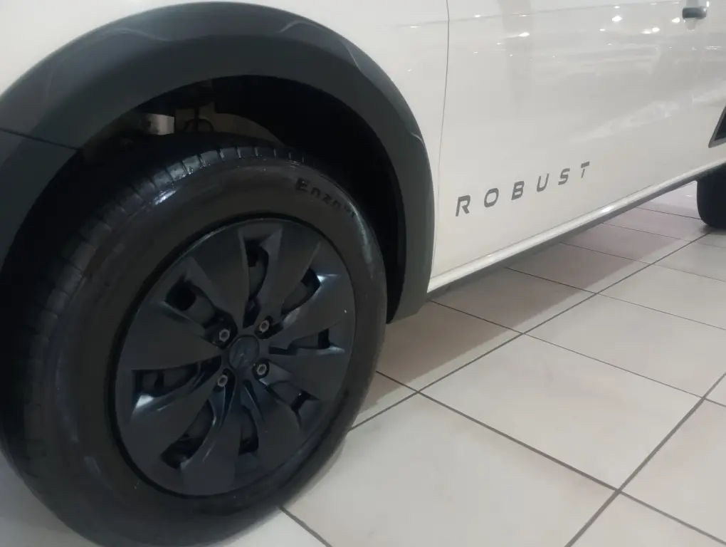 VOLKSWAGEN Saveiro - Foto