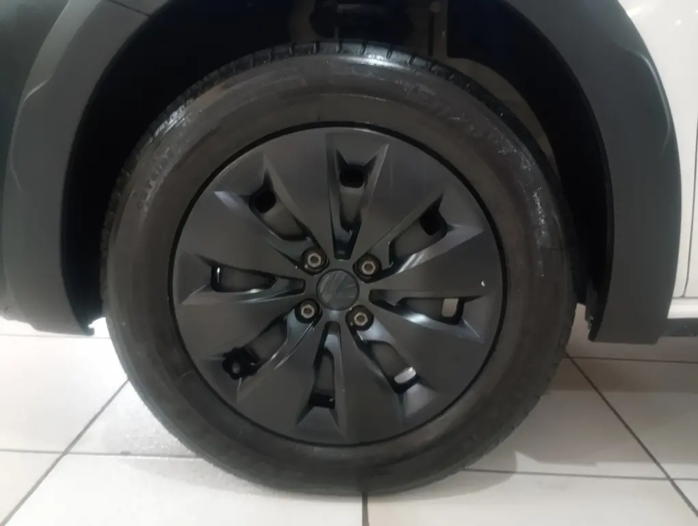 VOLKSWAGEN Saveiro - Foto