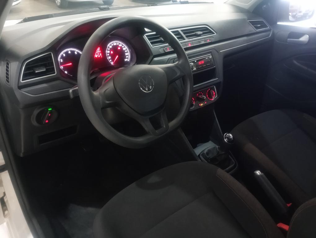 VOLKSWAGEN Saveiro - Foto