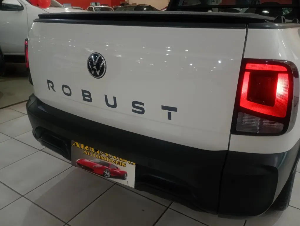 VOLKSWAGEN Saveiro - Foto