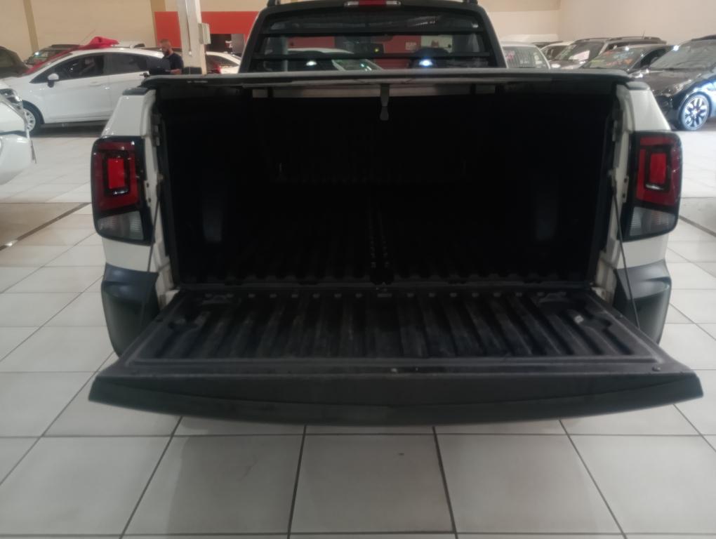 VOLKSWAGEN Saveiro - Foto