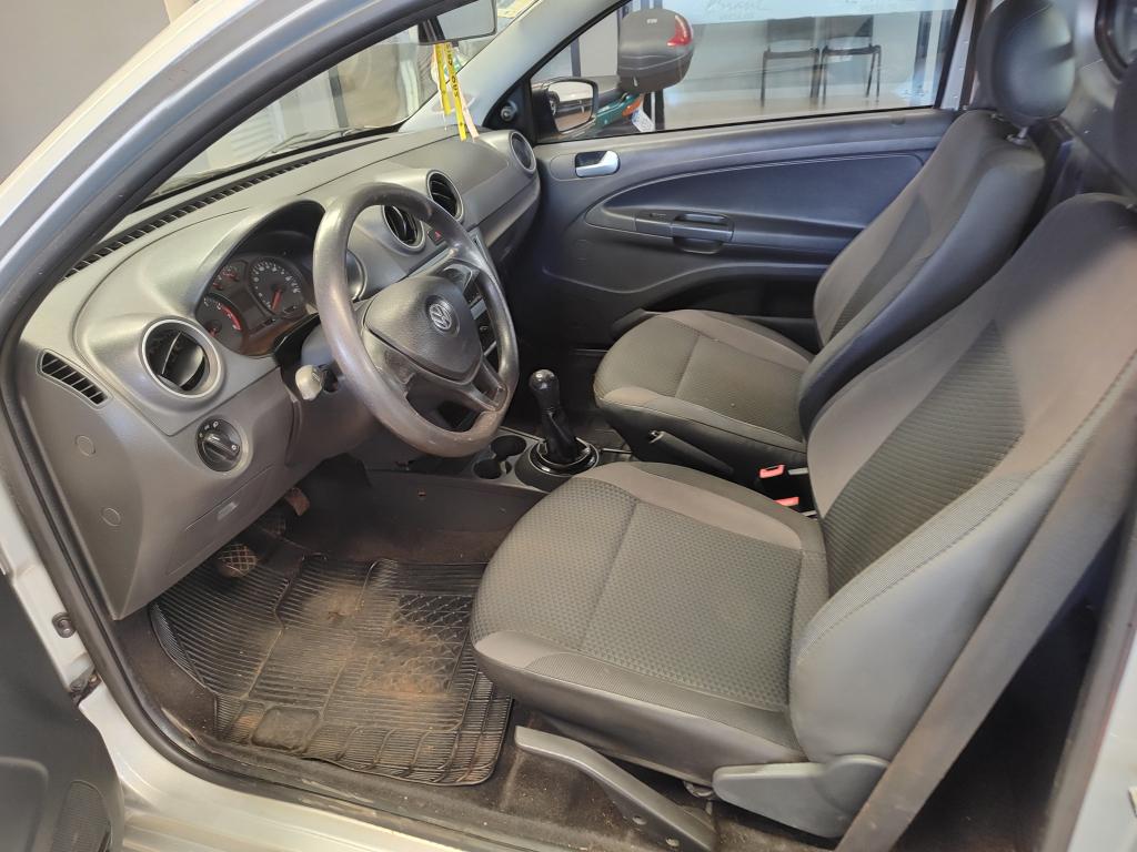 VOLKSWAGEN Saveiro - Foto