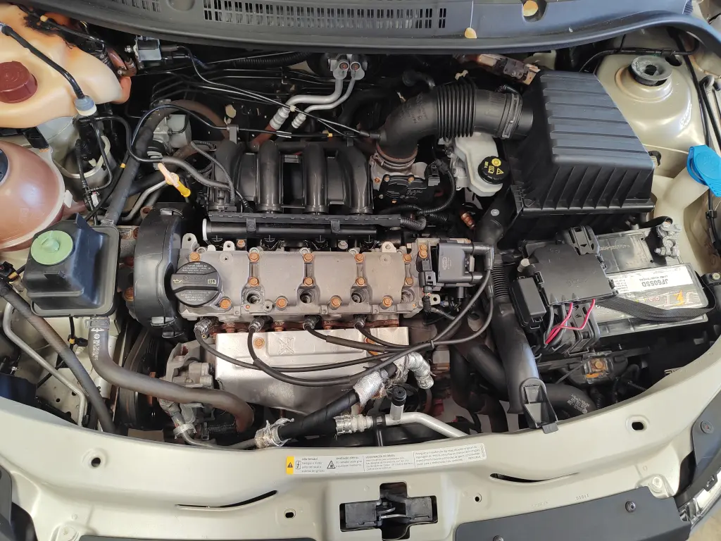 VOLKSWAGEN Saveiro - Foto
