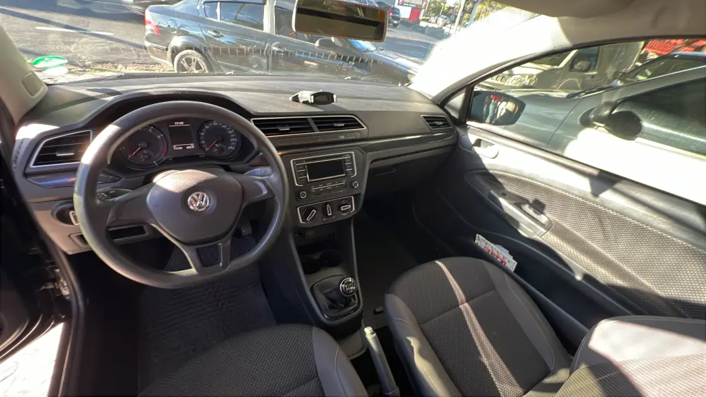 VOLKSWAGEN Saveiro - Foto