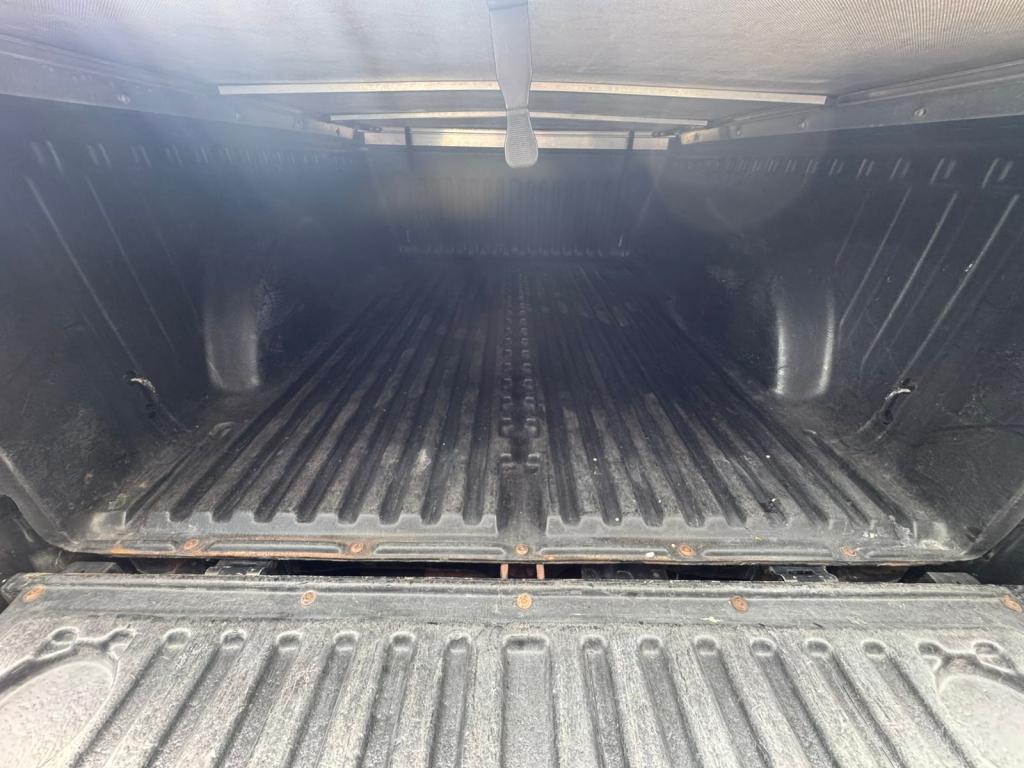 VOLKSWAGEN Saveiro - Foto