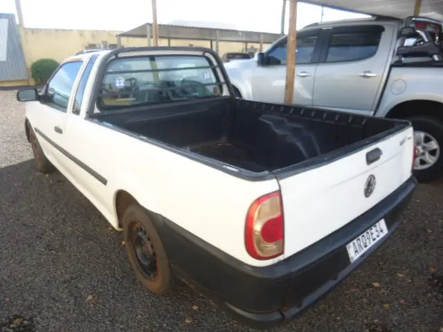 VOLKSWAGEN Saveiro - Foto