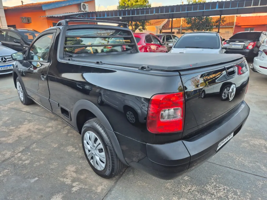 VOLKSWAGEN Saveiro - Foto