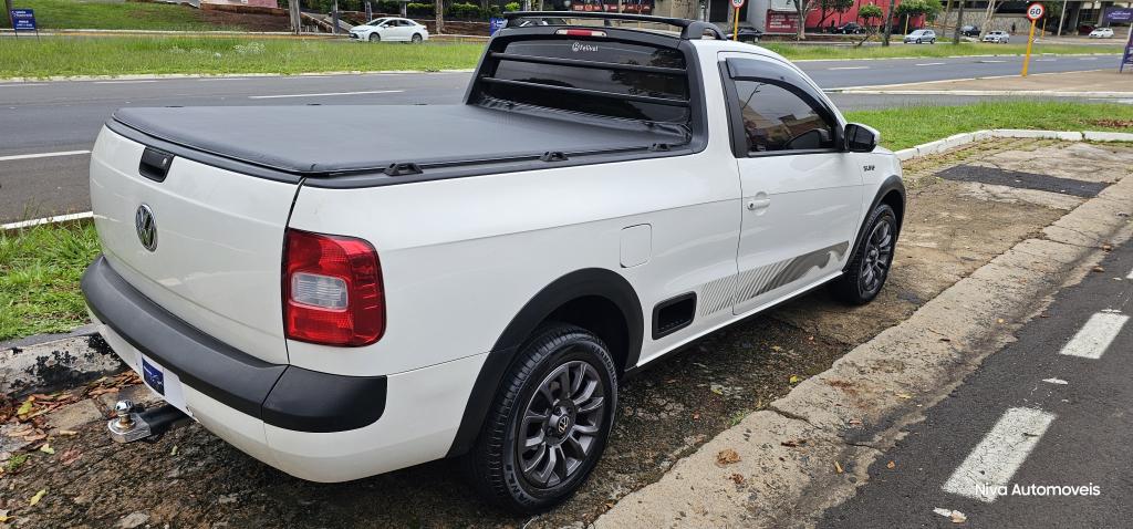 VOLKSWAGEN Saveiro - Foto