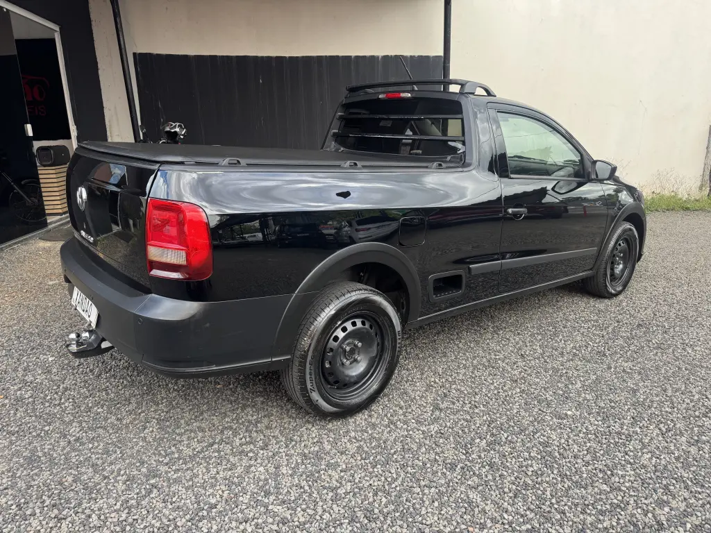 VOLKSWAGEN Saveiro - Foto