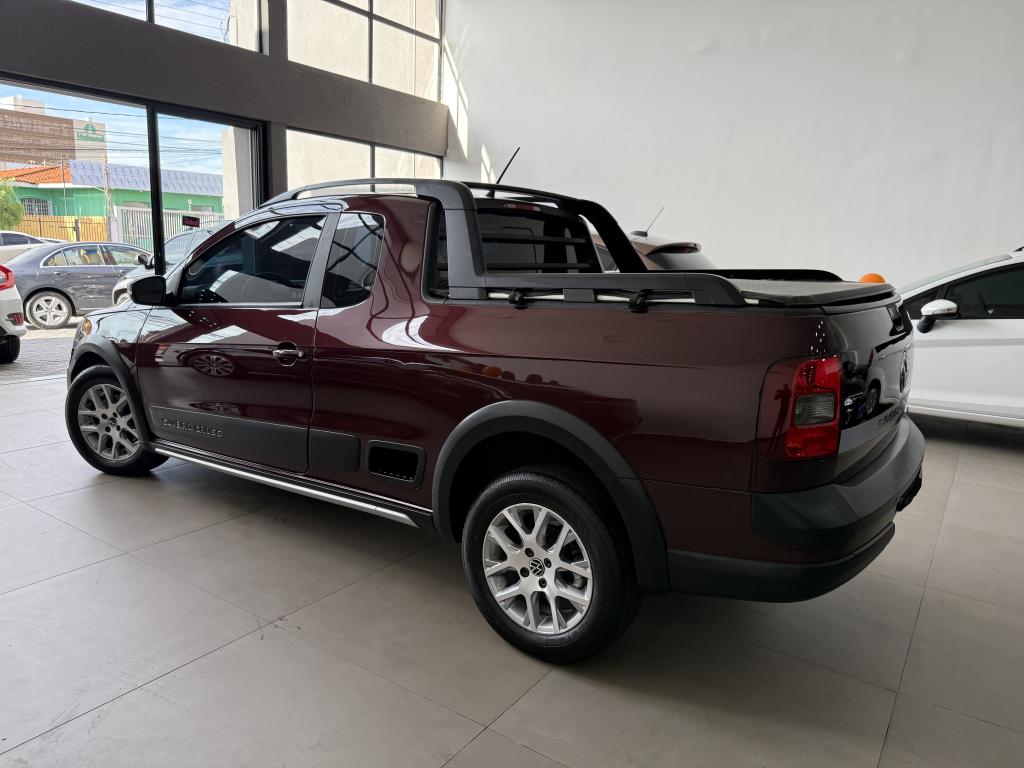 VOLKSWAGEN Saveiro - Foto