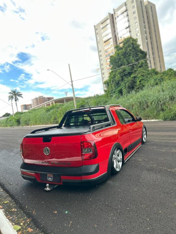 VOLKSWAGEN Saveiro - Foto