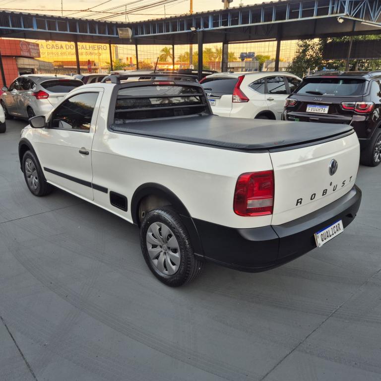 VOLKSWAGEN Saveiro - Foto