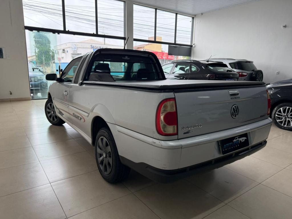 VOLKSWAGEN Saveiro - Foto