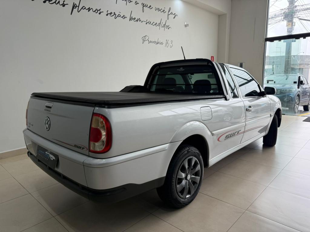 VOLKSWAGEN Saveiro - Foto