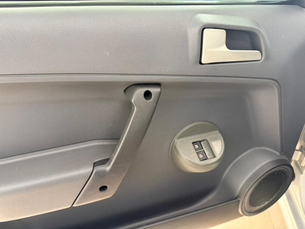 VOLKSWAGEN Saveiro - Foto