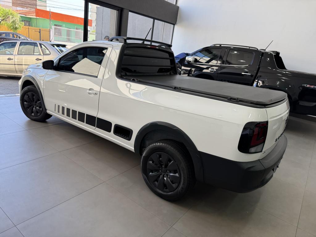 VOLKSWAGEN Saveiro - Foto