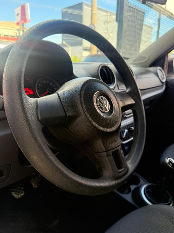 VOLKSWAGEN Saveiro - Foto