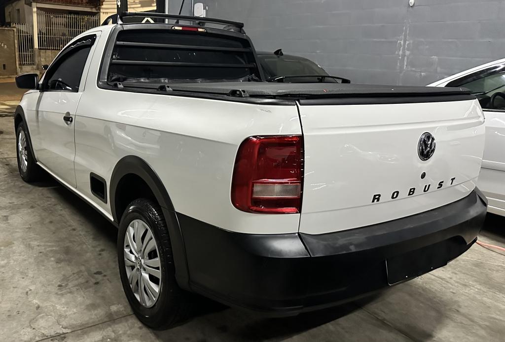 VOLKSWAGEN Saveiro - Foto