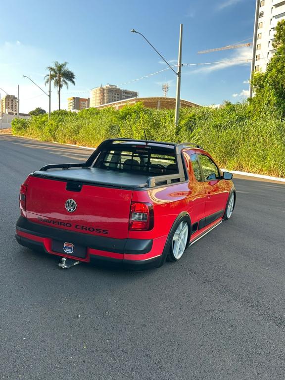 VOLKSWAGEN Saveiro - Foto