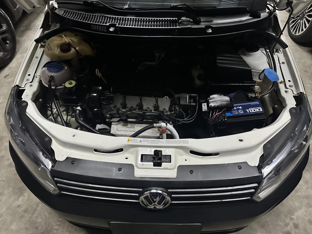 VOLKSWAGEN Saveiro - Foto