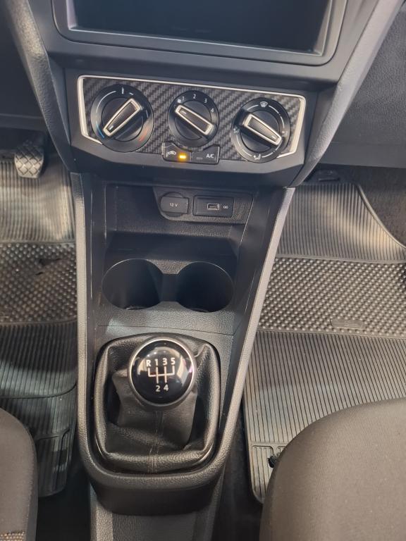 VOLKSWAGEN Saveiro - Foto