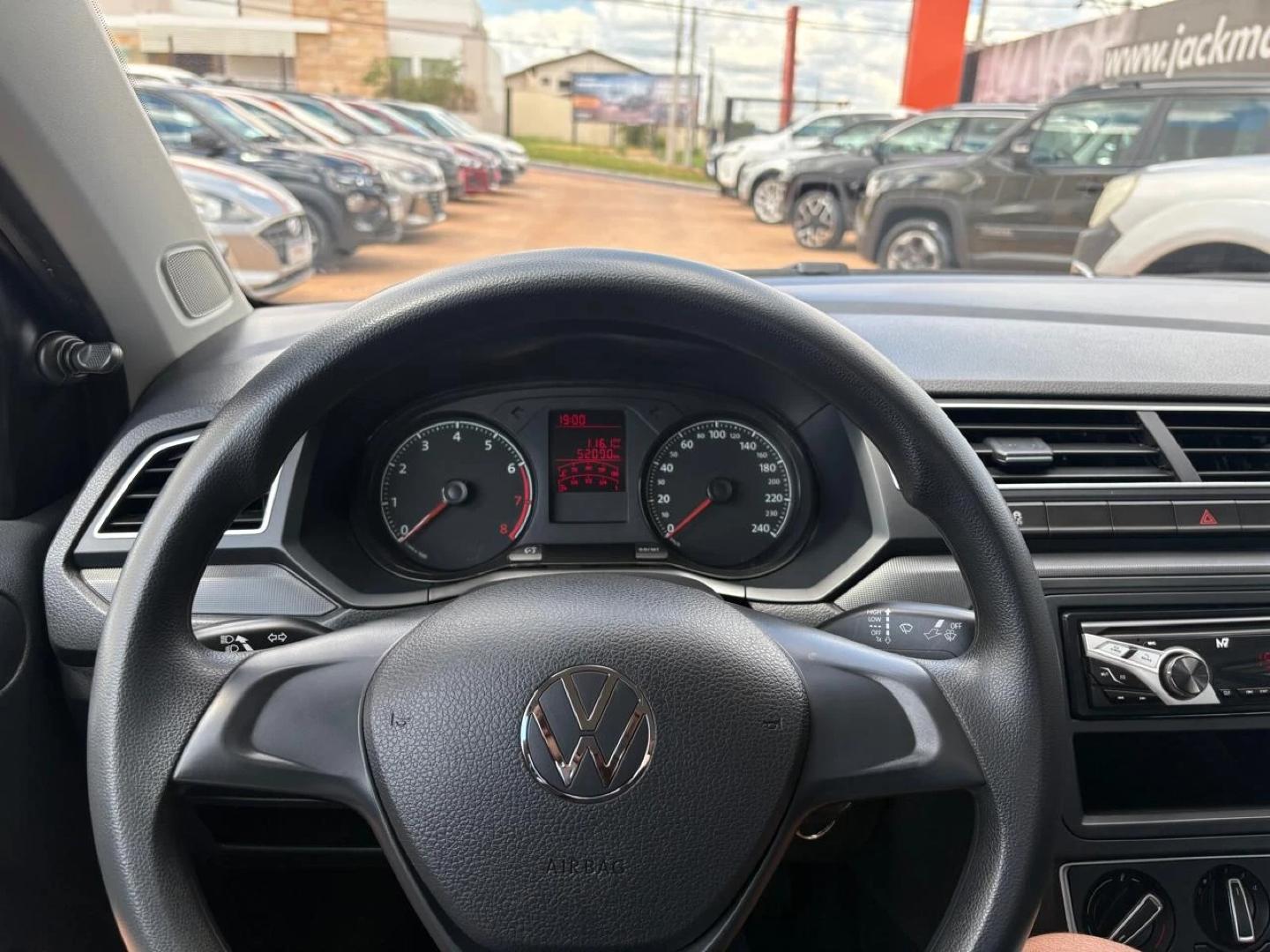 VOLKSWAGEN Saveiro - Foto