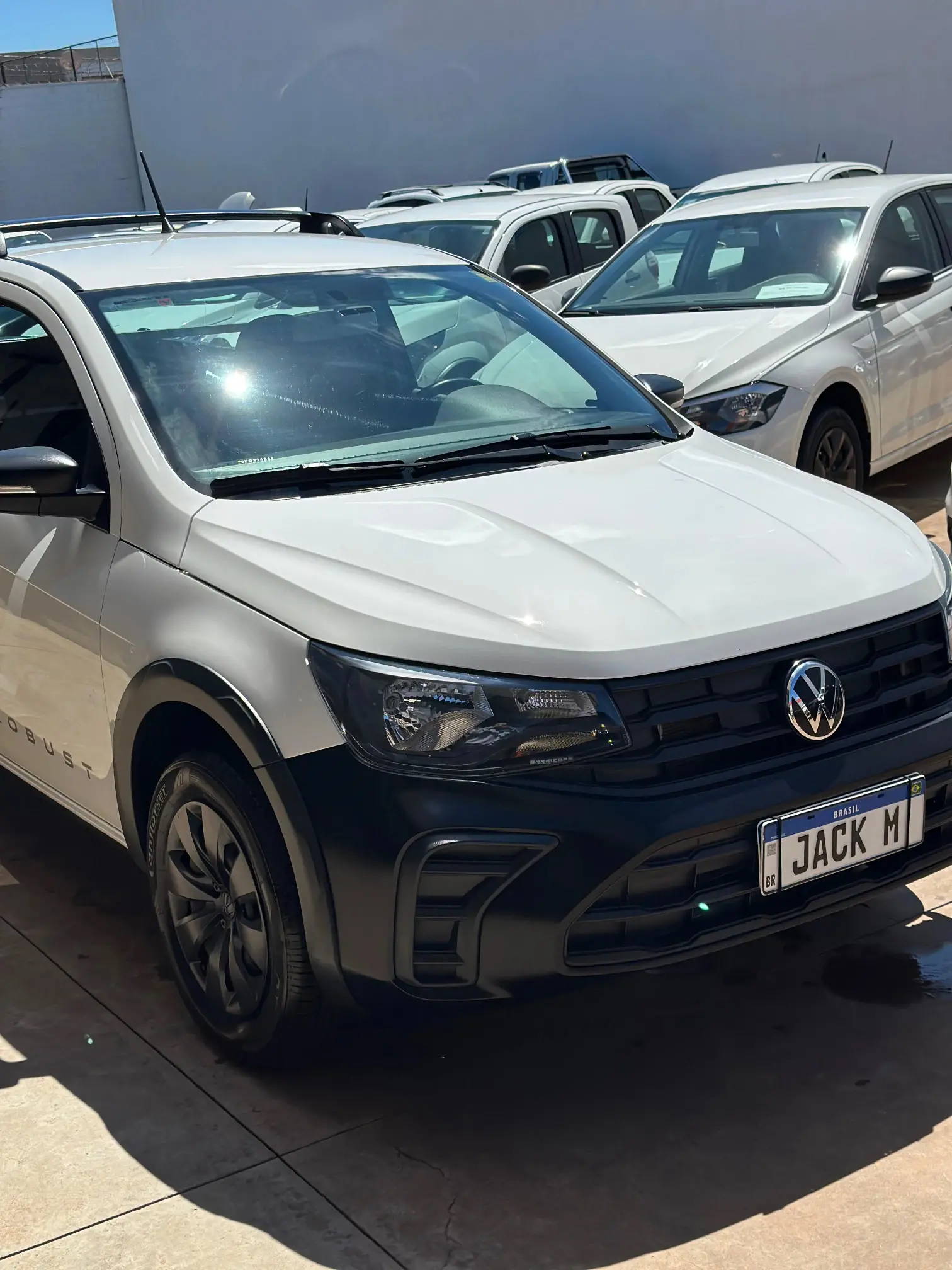 VOLKSWAGEN Saveiro - Foto