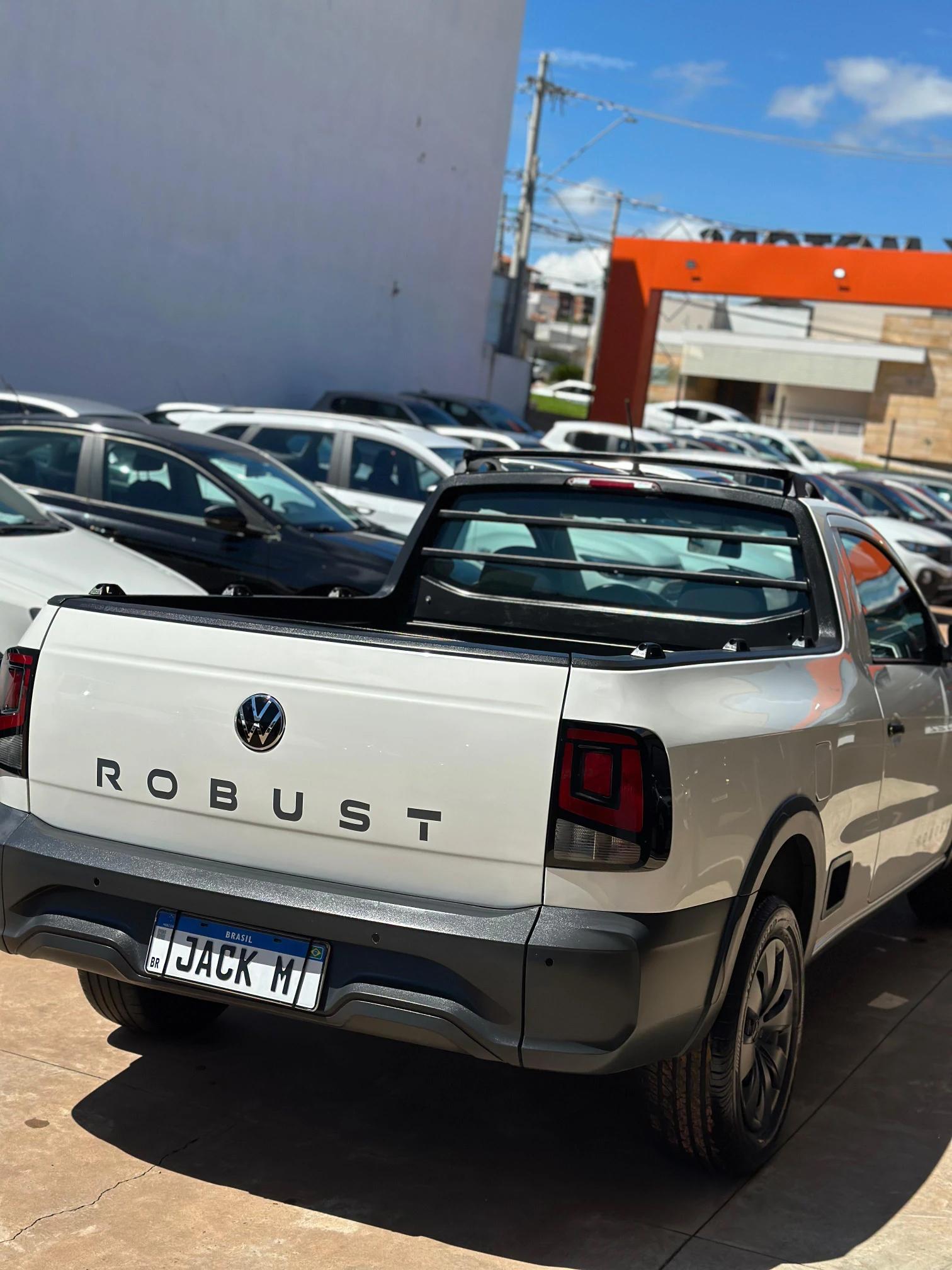 VOLKSWAGEN Saveiro - Foto