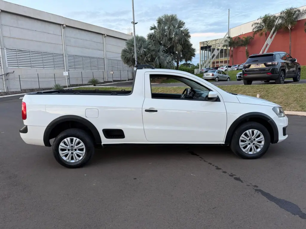 VOLKSWAGEN Saveiro - Foto